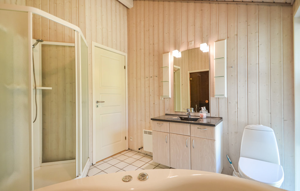 Feriehuse - Sønderstrand , Danmark - R10357 20