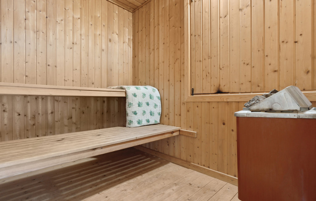 Feriehus - Sønderstrand , Danmark - R10768 8