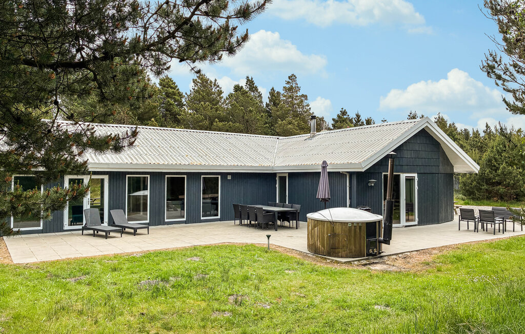 ロムニーハウス 114〜116 Holiday Home - Rømø , Denmark in Rømø | Novasol