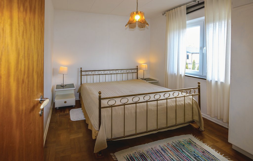 Semesterhus - Malmö , Sverige - S01347 8