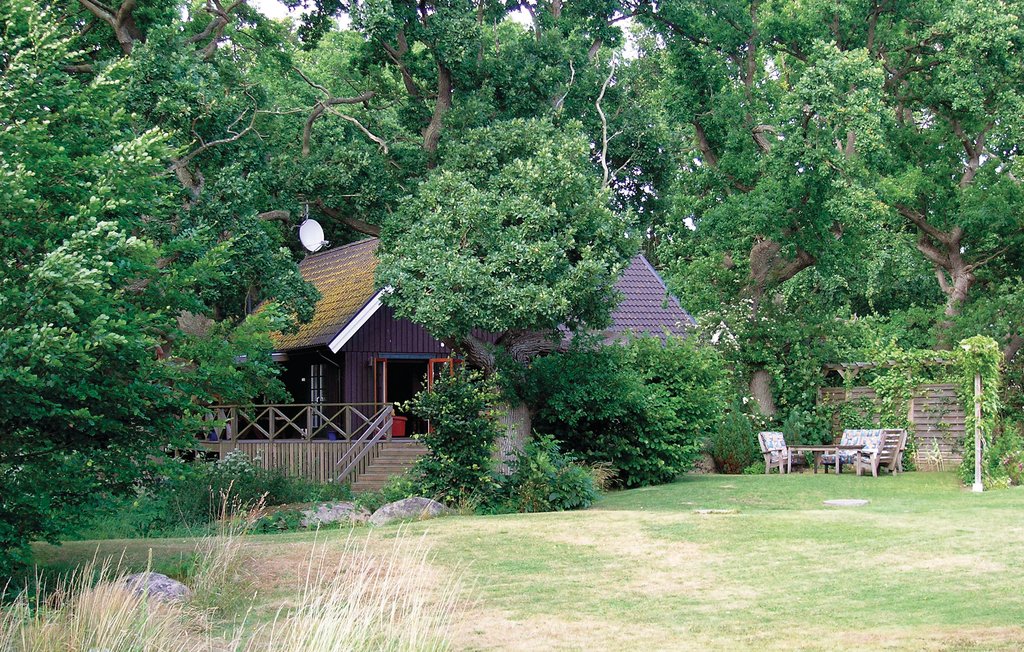 Semesterhus - Landön , Sverige - S01365 7