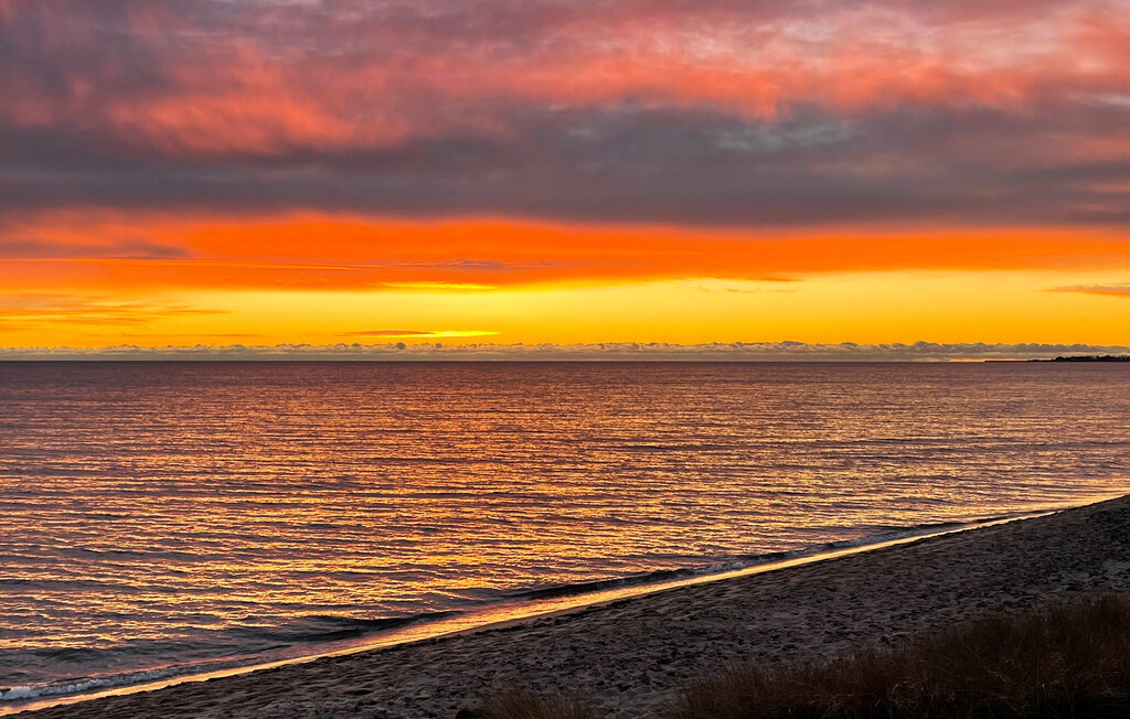 Semesterhus - Nybrostrand , Sverige - S01247 24