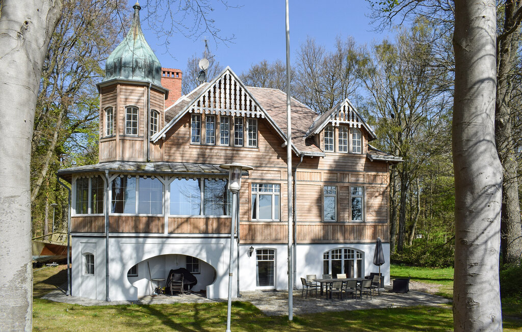 Semesterhus - Ystad , Sverige - S01240 1