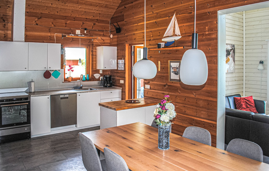 Semesterhus - Starkeryd/Linnesjö , Sverige - S04971 7