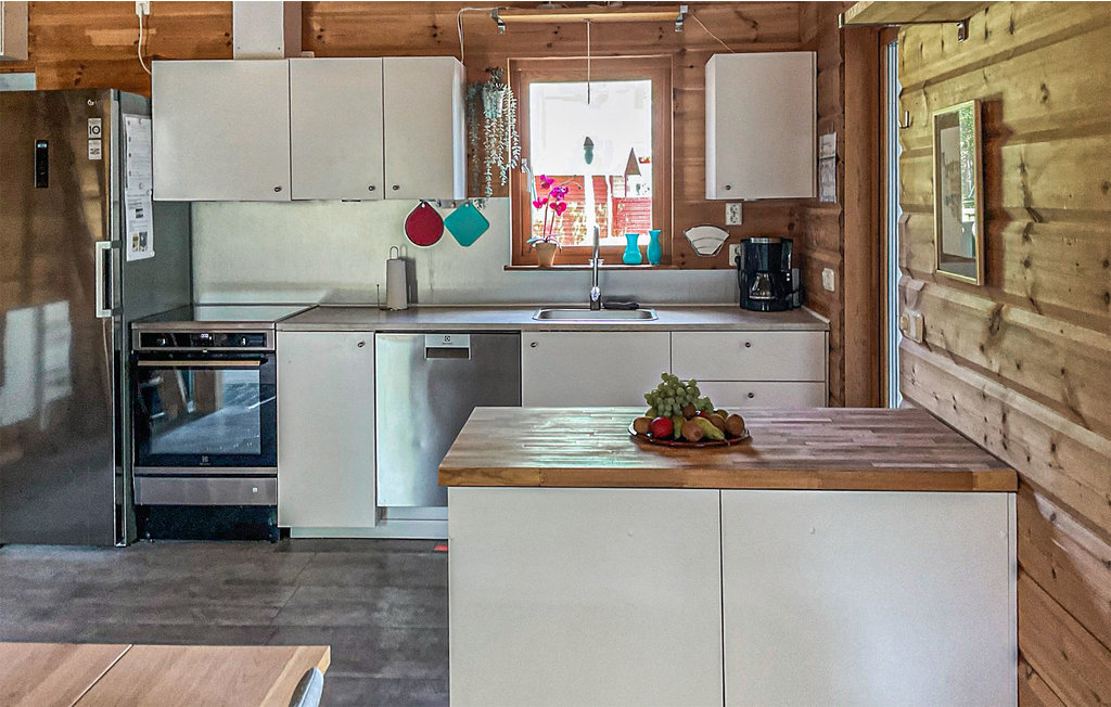 Semesterhus - Starkeryd/Linnesjö , Sverige - S04971 8