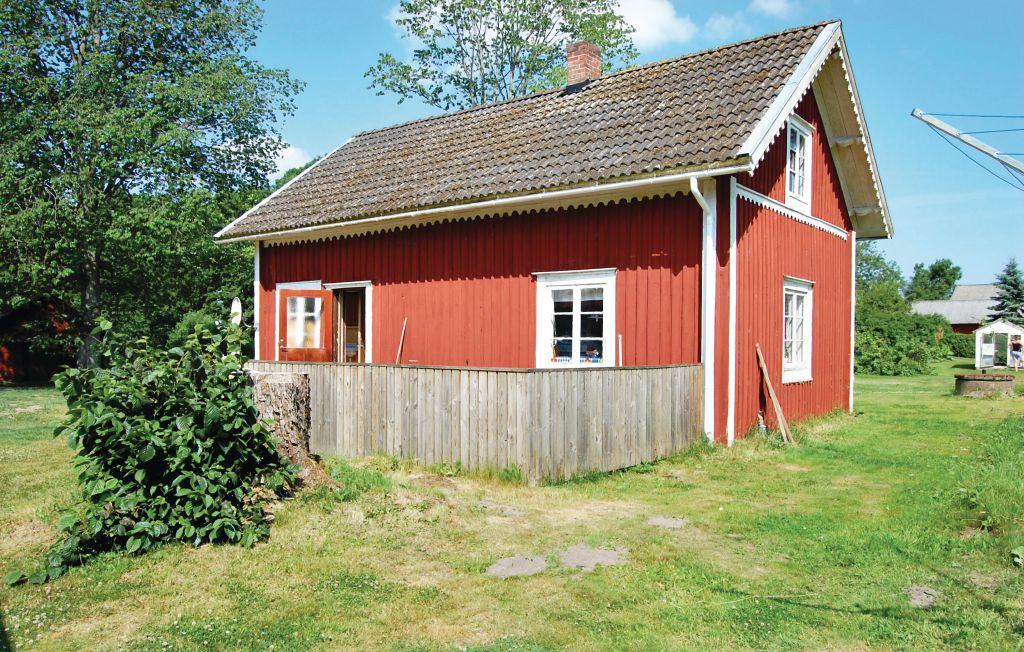 Stuga i Linneryd, 4 bäddar – bild 3 av 5