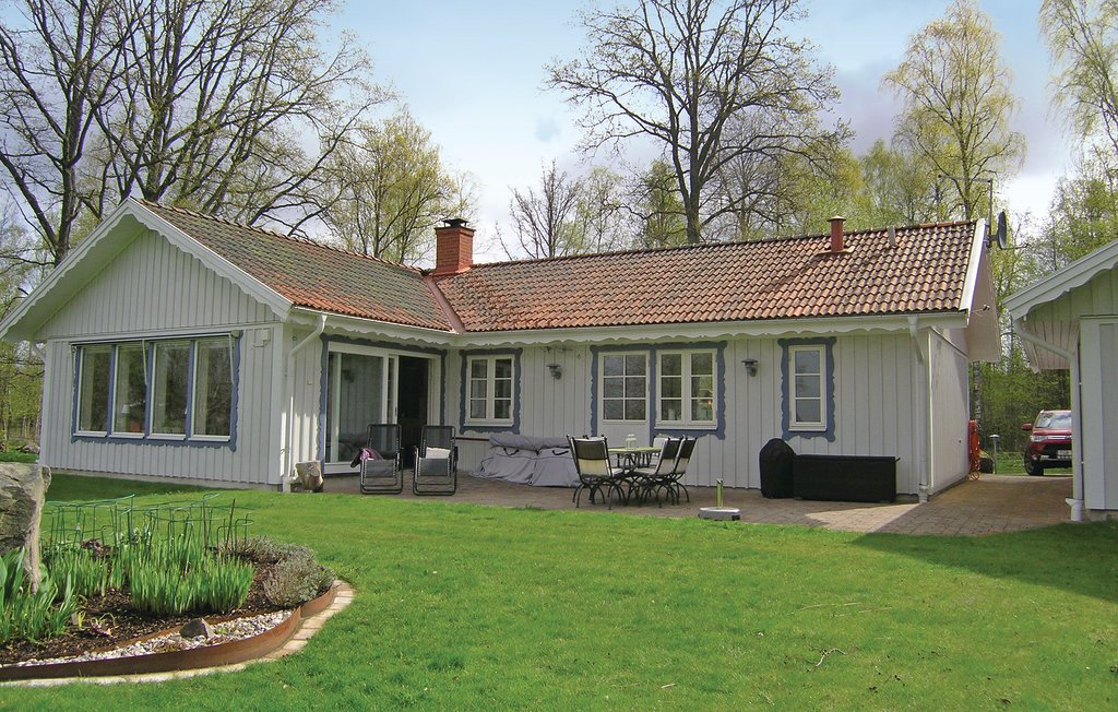 Stuga i Bor, 4 bäddar – bild 2 av 5