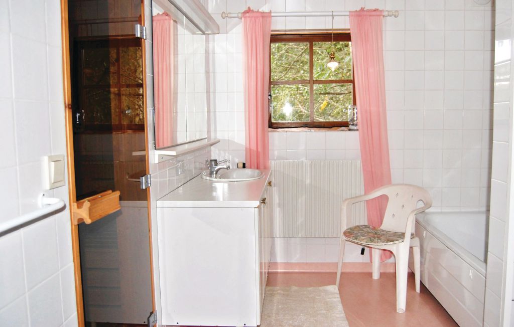 Semesterhus - Blomstermåla , Sverige - S06366 12