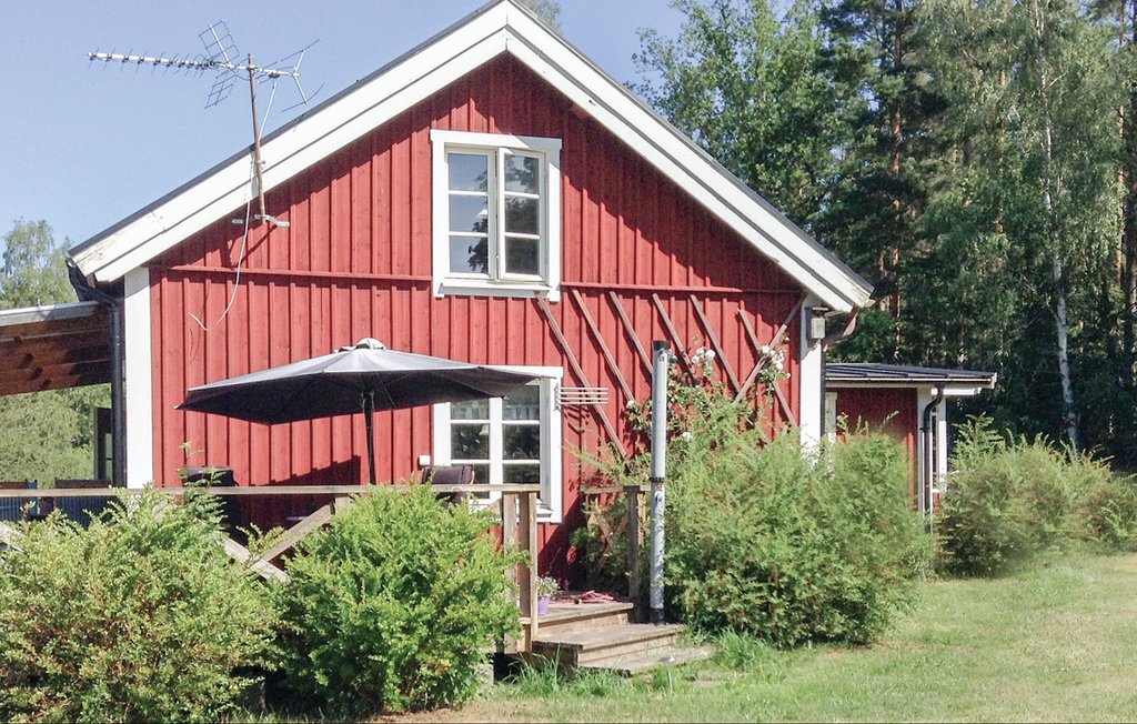 Stuga i Målilla, 6 bäddar – bild 4 av 5
