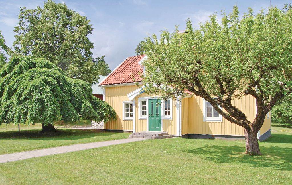 Semesterhus - Tuna/Vimmerby , Sverige