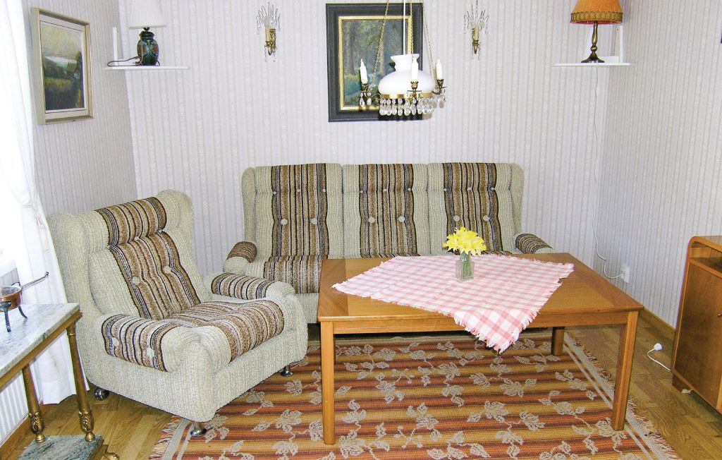 Stuga i Kalv, 5 bäddar – bild 4 av 5