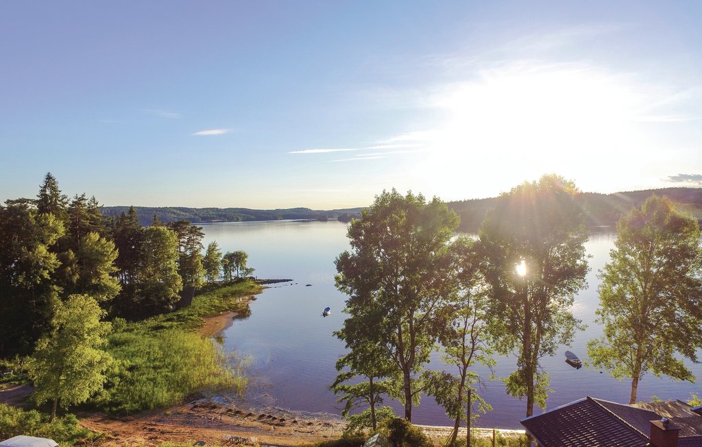 Stuga i Fristad, 5 bäddar – bild 2 av 5