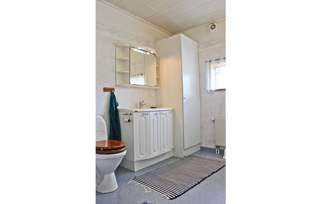 Semesterhus - Bullaren , Sverige - S08995 17