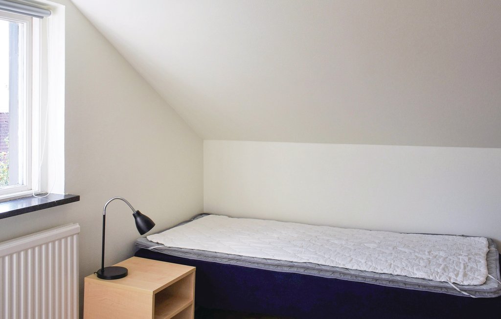 Semesterhus - Tomelilla , Sverige - S11547 16