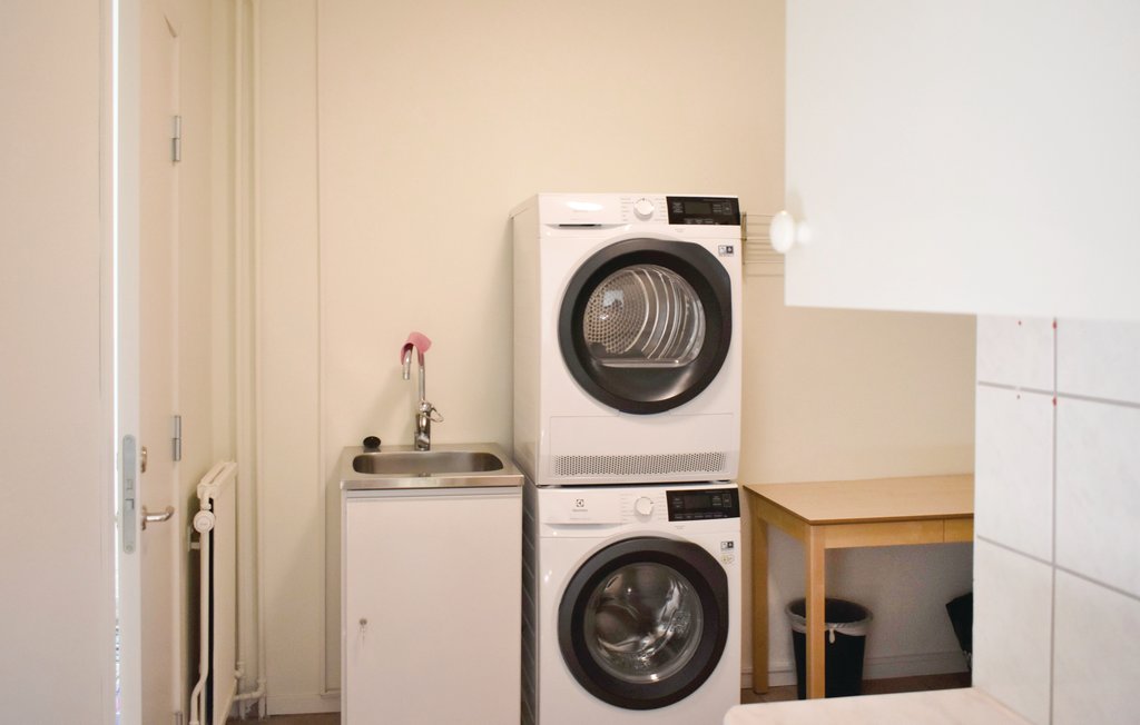 Semesterhus - Tomelilla , Sverige - S11547 12