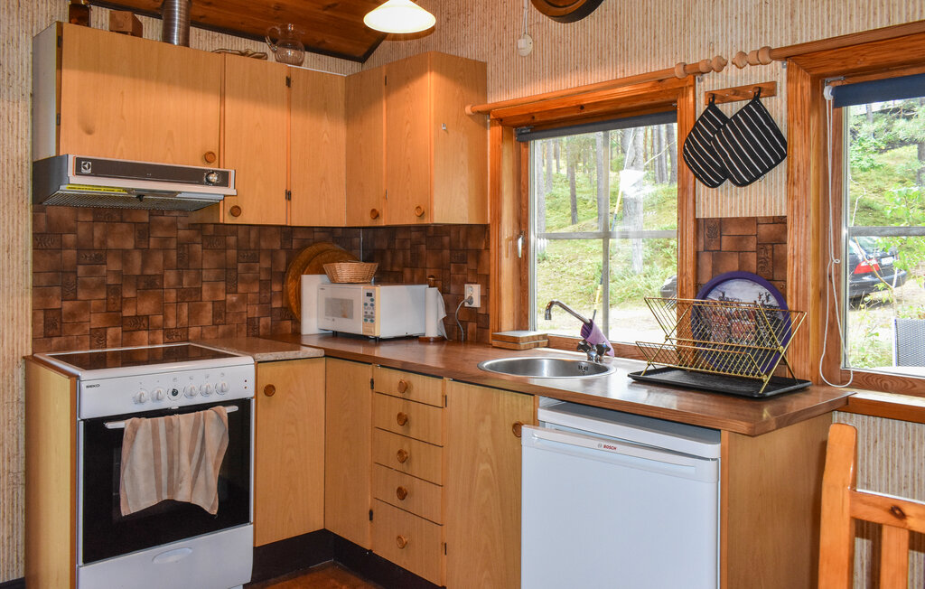 Semesterhus - Yngsjöstrand , Sverige - S11622 5