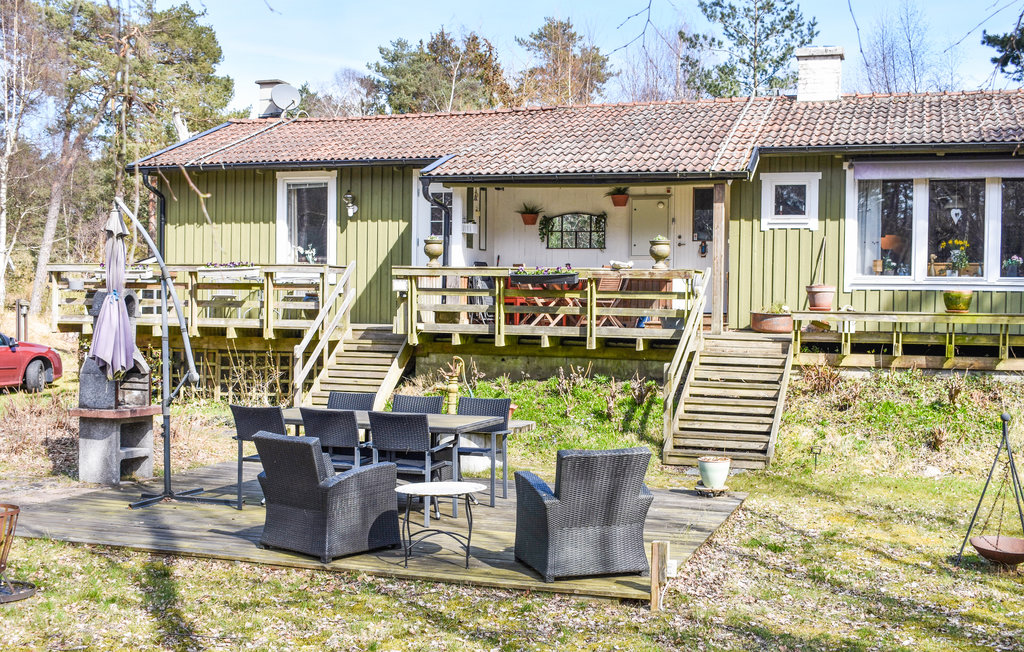 Stuga i Borrby, 6 bäddar – bild 1 av 5