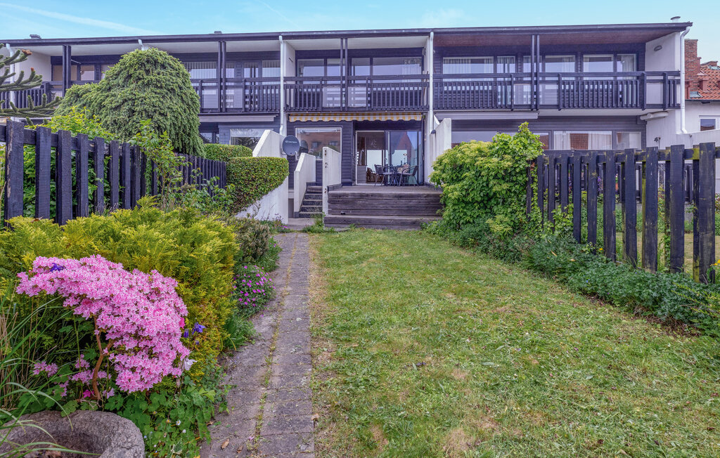 Semesterhus - Simrishamn , Sverige - S12137 11