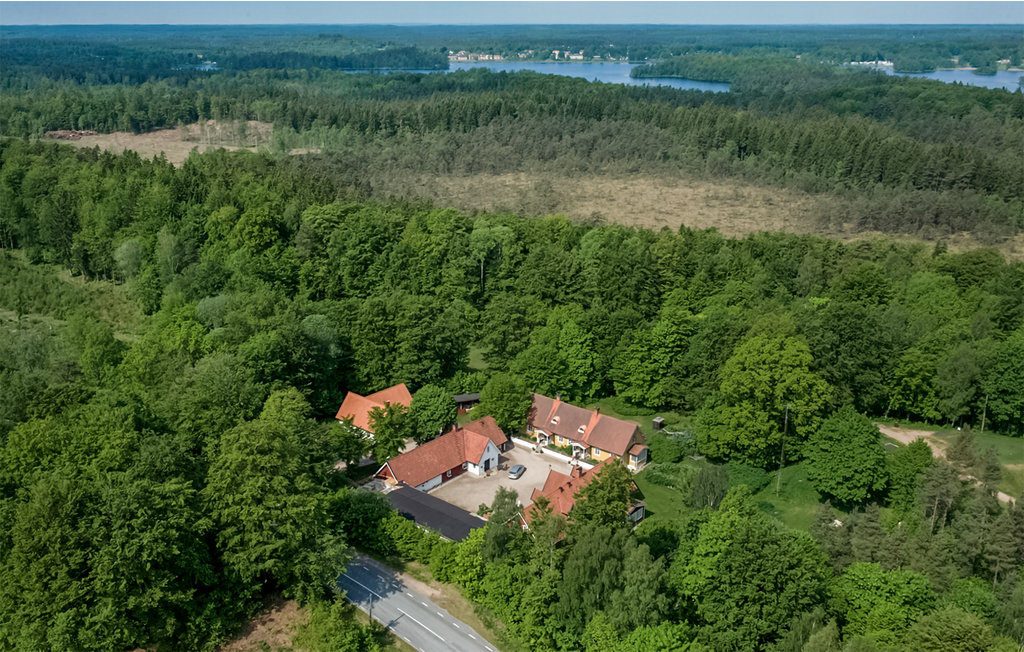Gård i Ubbalt, 14 bäddar – bild 2 av 5