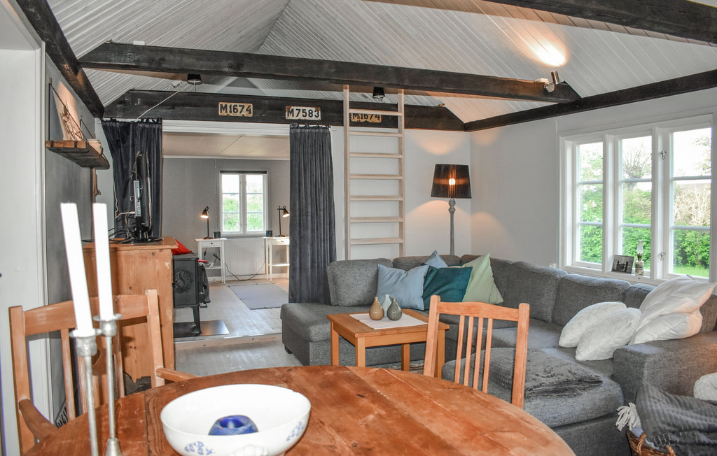Stuga i Beddingestrand, 5 bäddar – bild 4 av 5