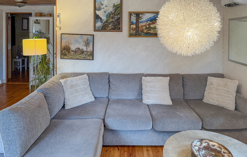 Stuga i Örkelljunga, 4 bäddar – bild 4 av 5