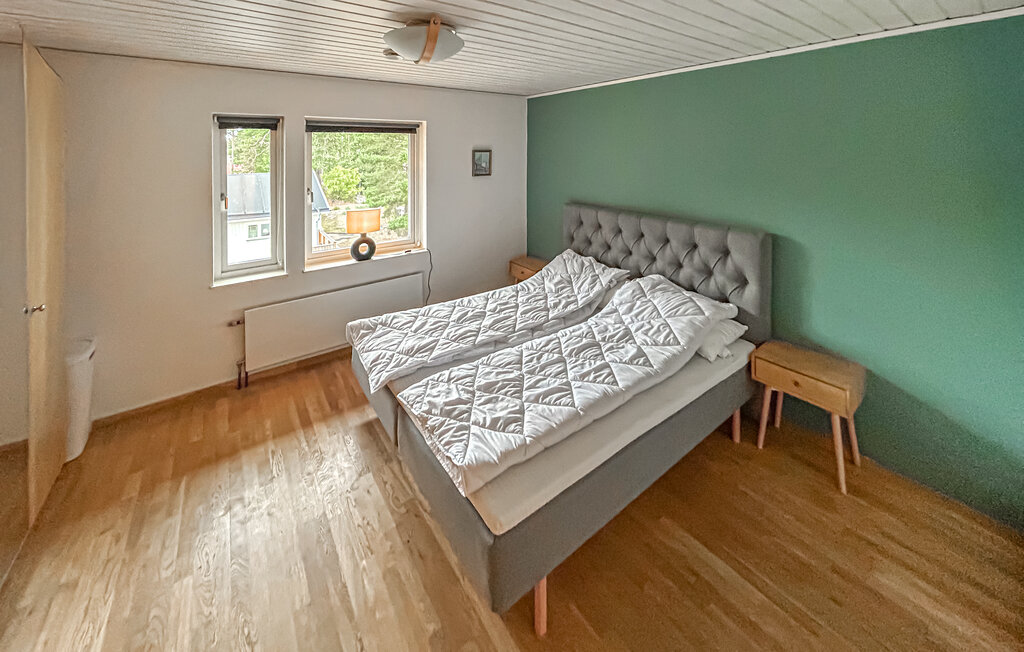 Semesterhus - Åhus , Sverige - S13064 13