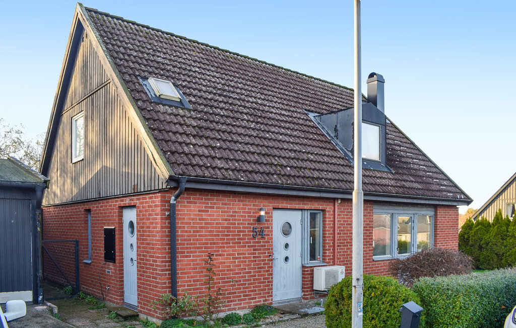Semesterhus - Simrishamn , Sverige - S13082 10