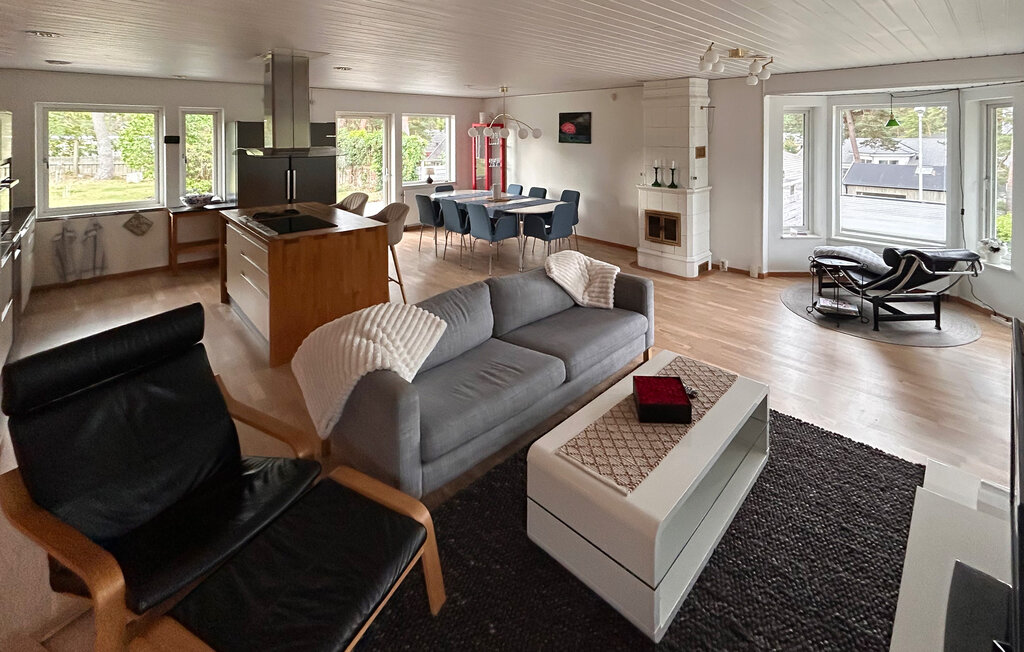 Stuga i Åhus, 8 bäddar – bild 2 av 5