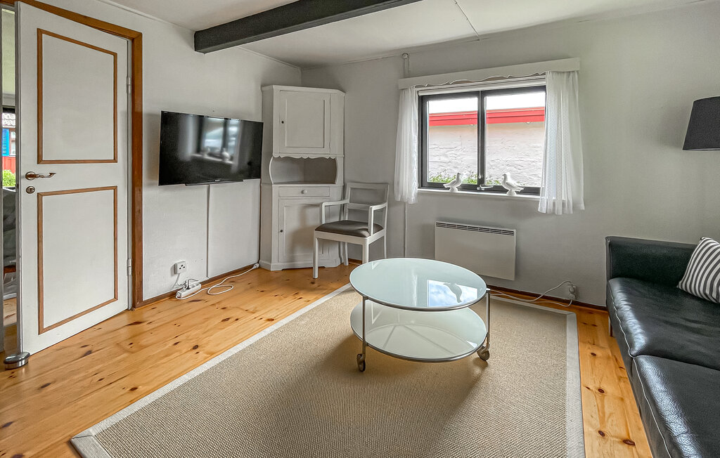 Stuga i Båstad, 6 bäddar – bild 4 av 5