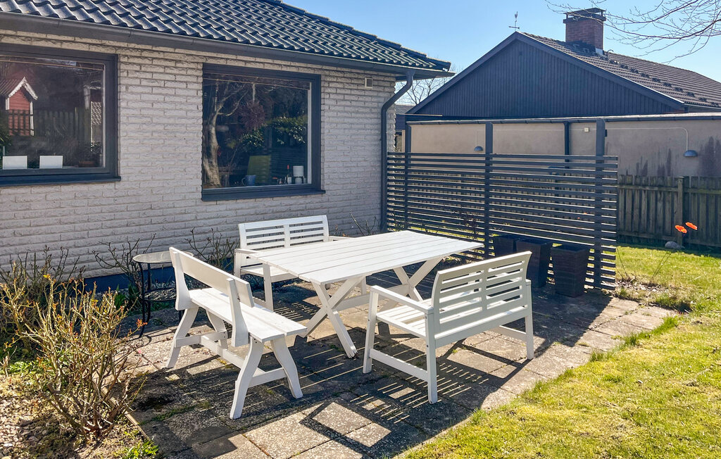 Stuga i Simrishamn, 9 bäddar – bild 2 av 5