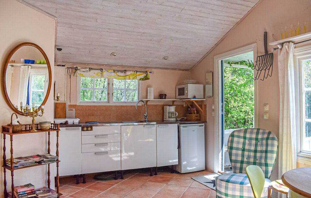 Stuga i Borrby, 4 bäddar – bild 5 av 5