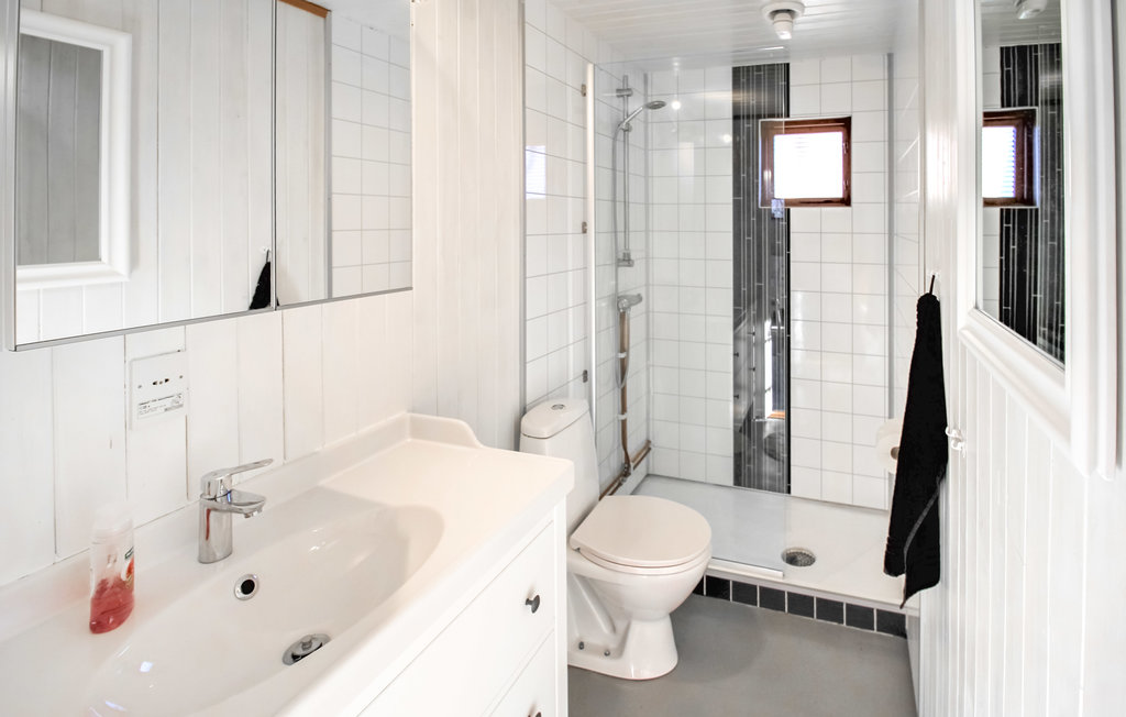 Semesterhus - Hishult , Sverige - S16206 8