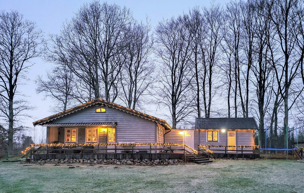 Semesterhus - Hishult , Sverige - S16206 11