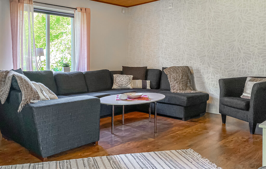 Stuga i Villshärad, 6 bäddar – bild 3 av 5