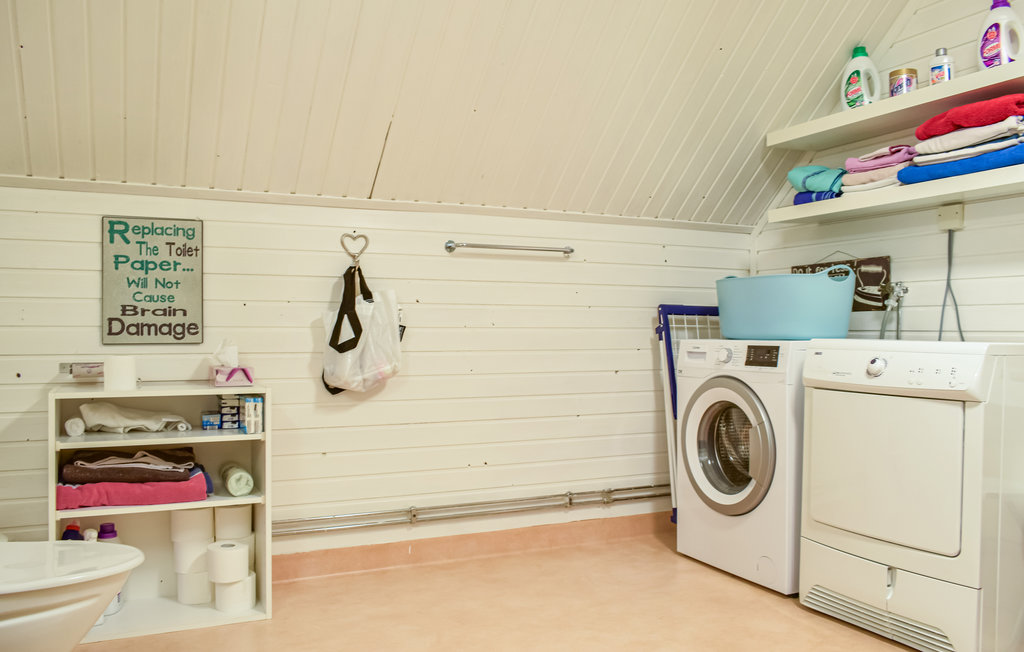 Semesterhus - Asarum , Sverige - S20243 31