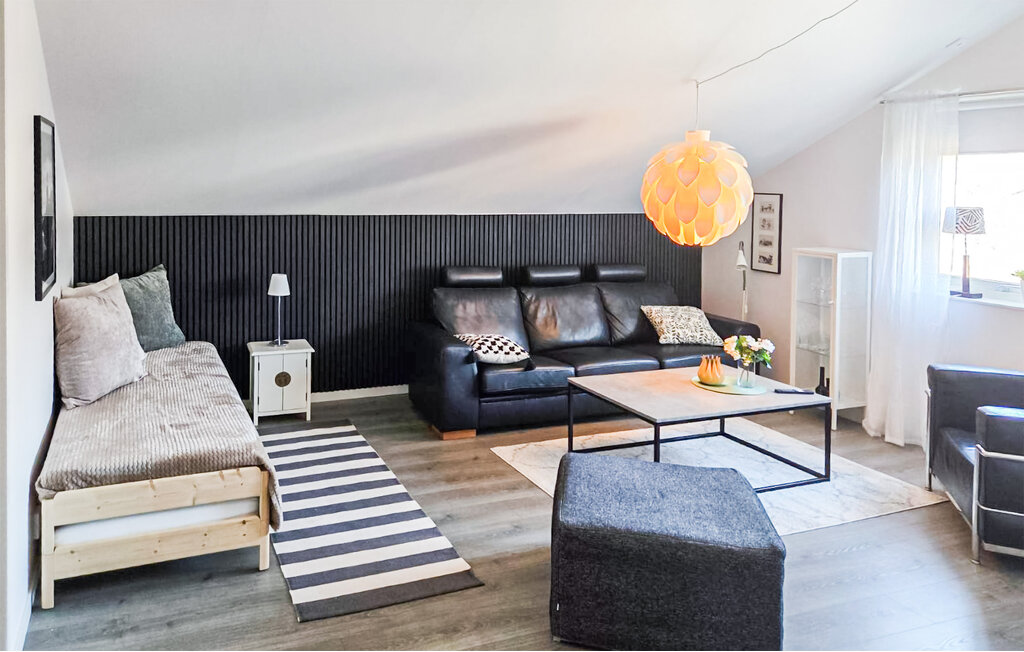 Lägenhet i Nättraby, 5 bäddar – bild 3 av 5