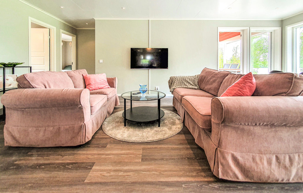 Semesterhus - Växjö , Sverige - S25386 4