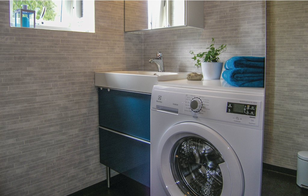 Semesterhus - Lida/Bolmsö , Sverige - S25123 16