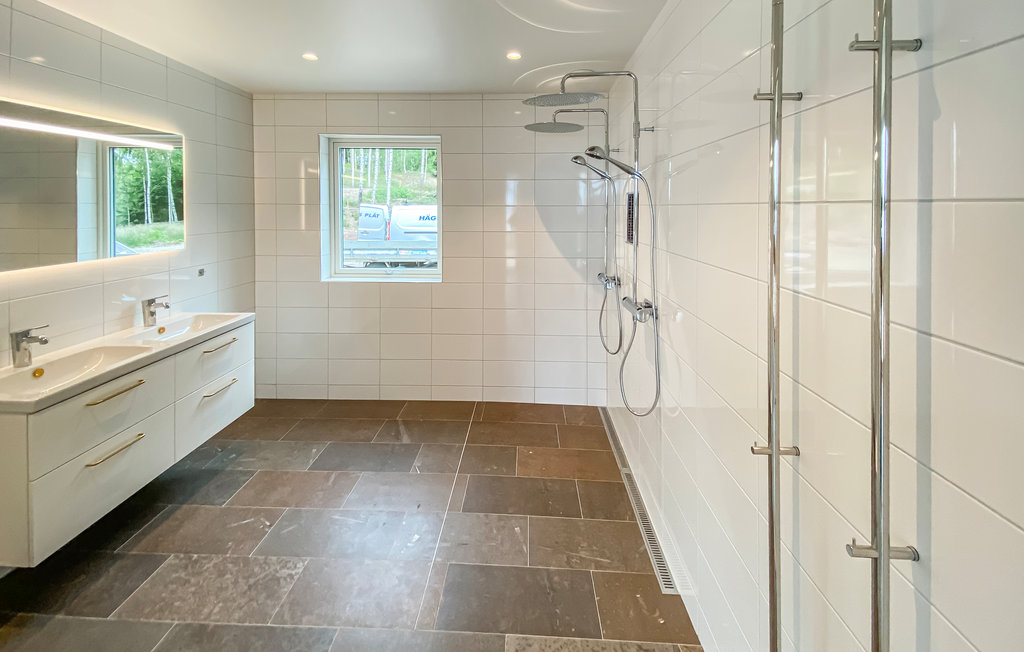 Semesterhus - Bolmsö , Sverige - S25325 13