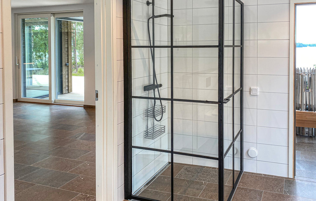 Semesterhus - Bolmsö , Sverige - S25325 15