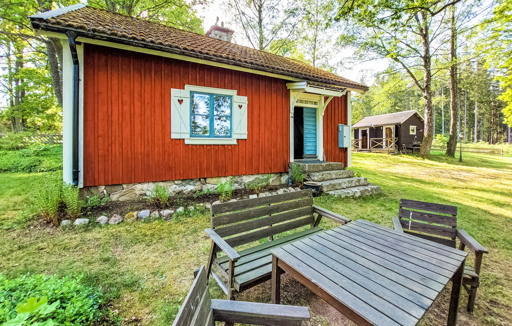 Stuga i Lönashult, 4 bäddar – bild 2 av 5