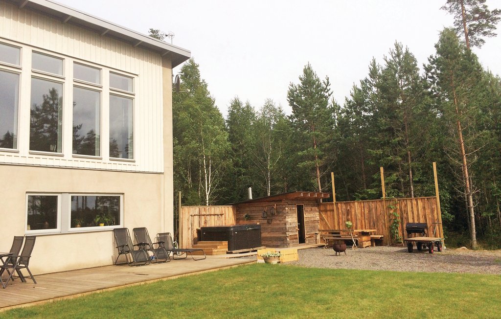 Stuga i Sandhem, 9 bäddar – bild 4 av 5
