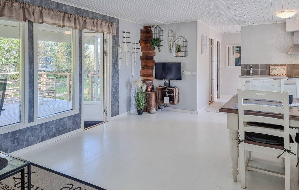 Stuga i åsenhöga, 6 bäddar – bild 4 av 5