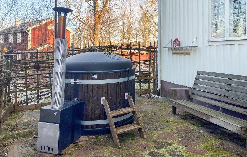 Stuga i Rörvik, 8 bäddar – bild 2 av 5