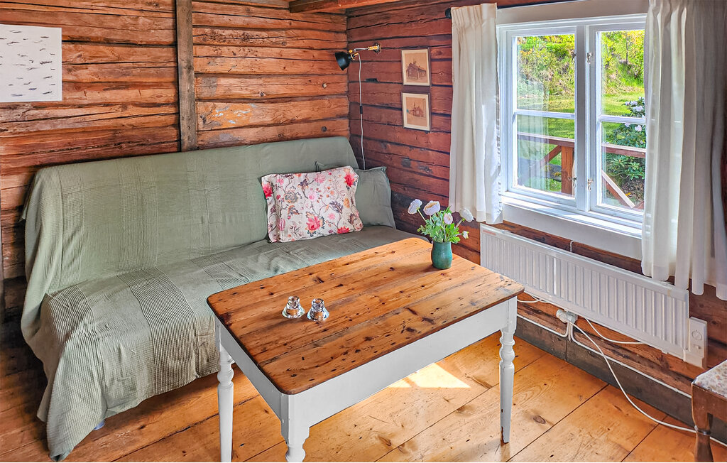 Stuga i Gränna, 6 bäddar – bild 3 av 5