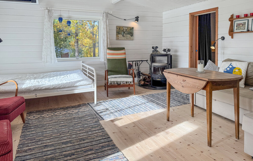 Stuga i Rörvik, 6 bäddar – bild 4 av 5