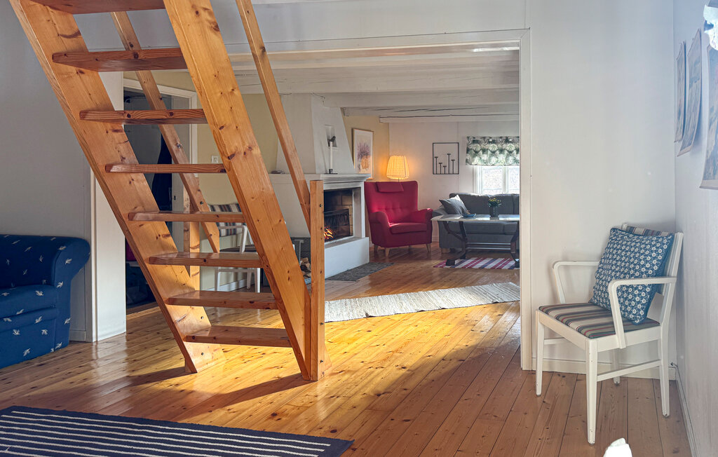 Stuga i Mullsjö, 6 bäddar – bild 3 av 5
