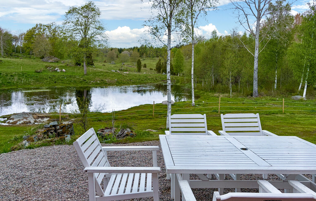Stuga i Holsbybrunn, 6 bäddar – bild 3 av 5