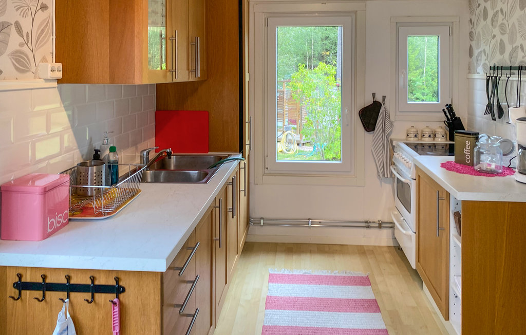 Semesterhus - Högsby/Oskarshamn , Sverige - S35612 5