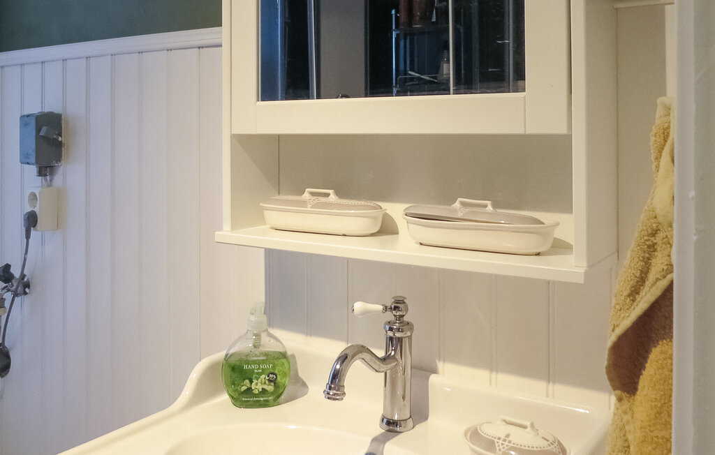 Semesterhus - Emmaboda , Sverige - S35688 15